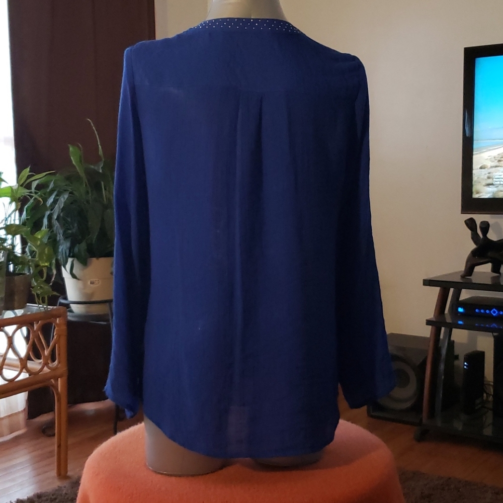 Elementz crape blouse - Picture 2 of 8